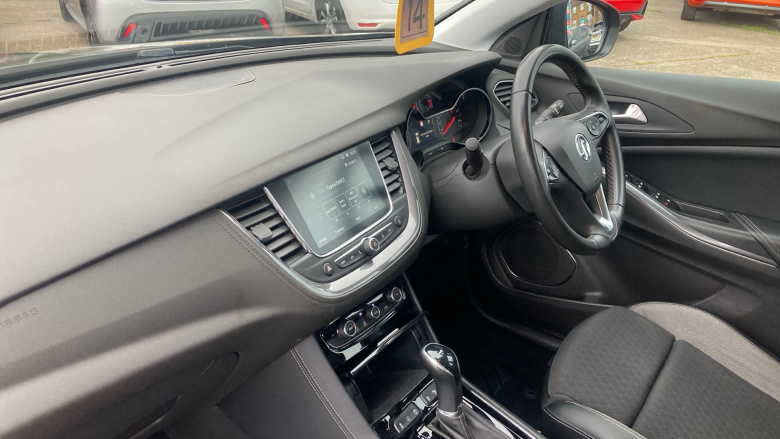 Vauxhall Grandland X 1.2 Turbo Tech Line Nav 5dr Auto [8 Speed] Petrol Hatchback